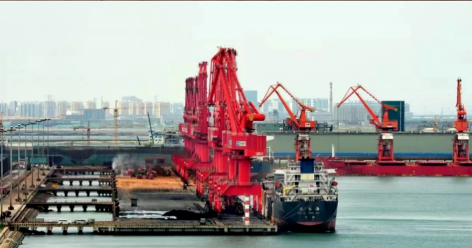 黃驊港河鋼碼頭單月吞吐量創(chuàng)歷史新高，碼頭建設(shè)與管理取得新突破